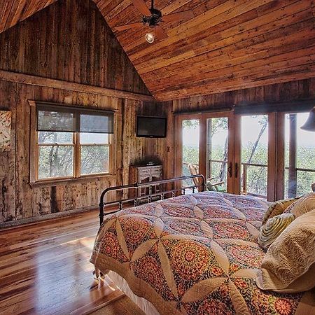 Luxury Cabins @Stony Ridge-Emerald Wimberley Exterior photo